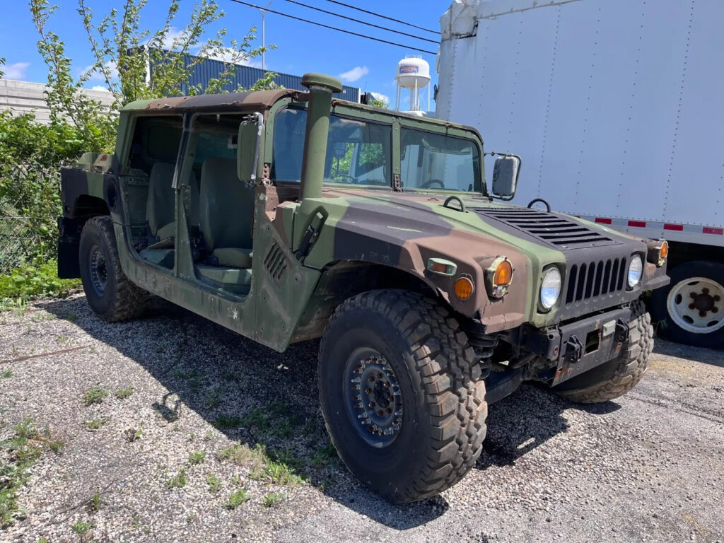 2005 Am General Humvee M1097a2, 7300miles, 4speed