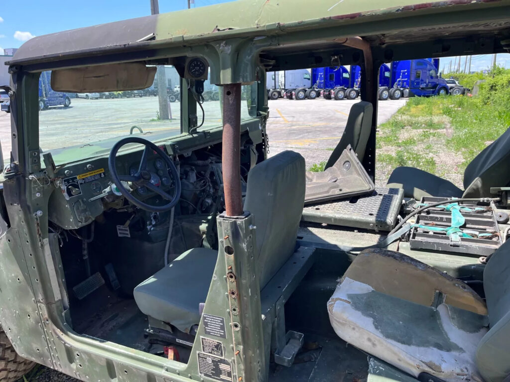 2005 Am General Humvee M1097a2, 7300miles, 4speed