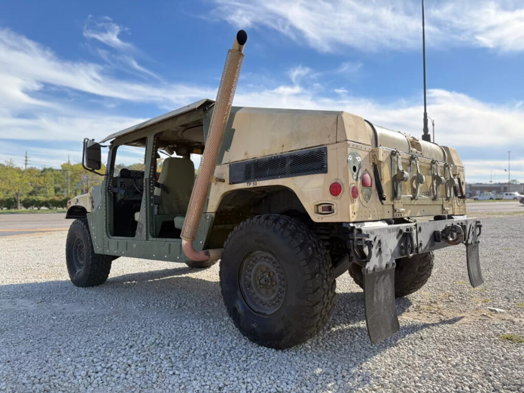 2009 Am General M1151a1 Hmmwv 4 Door HARD ToP WITH Slant BACK 6.5L Turbo