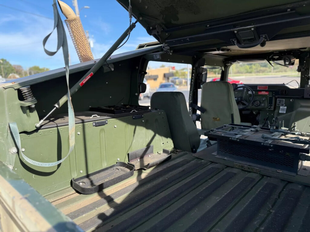 2009 Am General M1151a1 Hmmwv 4 Door HARD ToP WITH Slant BACK 6.5L Turbo