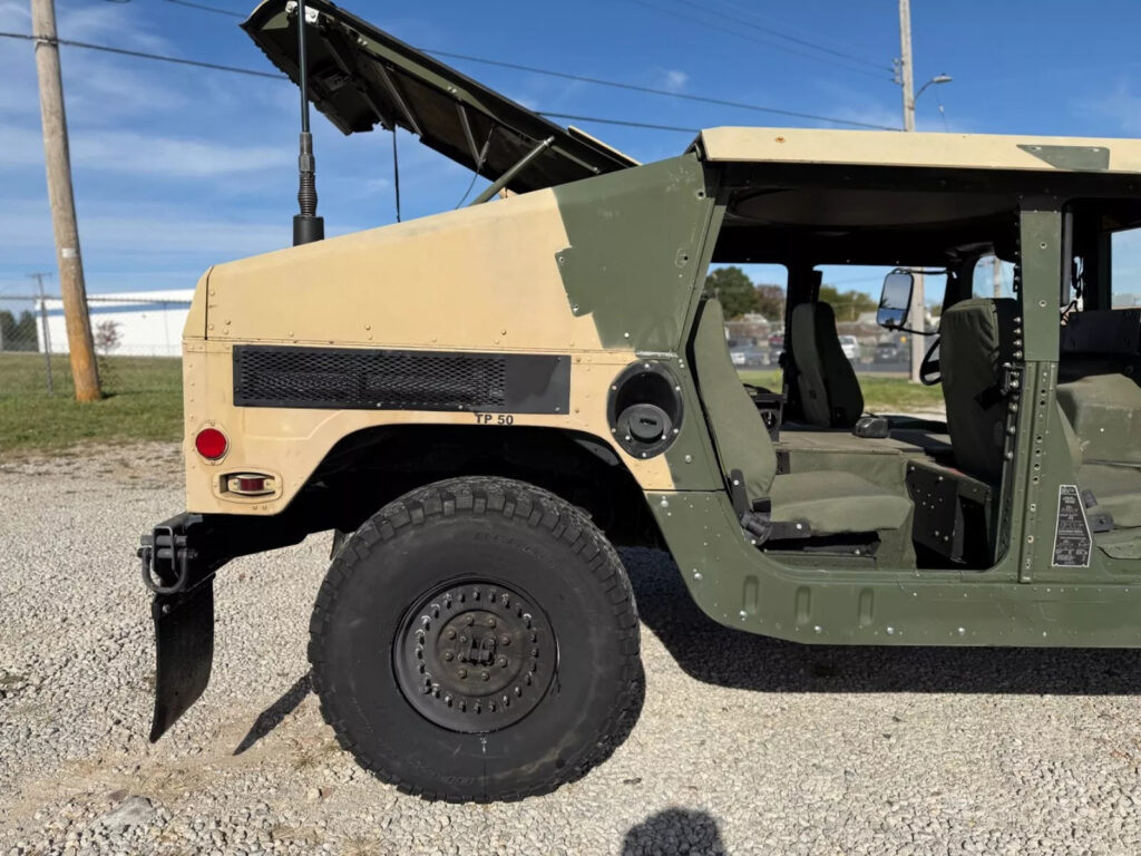 2009 Am General M1151a1 Hmmwv 4 Door HARD ToP WITH Slant BACK 6.5L Turbo