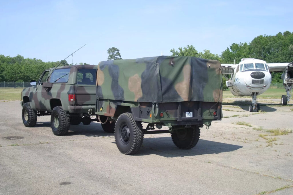 CUCV M-1009 Military Blazer, Diesel 4×4. M-101a2 Trailer W/humvee Tires