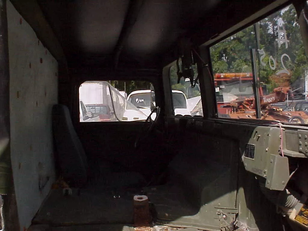 1990 Am General M-998 Humvee