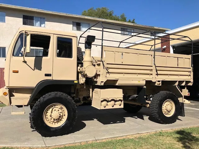 1997 Stewart & Stevenson LMTV M1078 2 1/2 Ton, 4X4 Cargo Truck