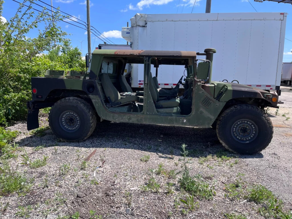 2005 Am General Humvee M1097a2, 7300miles, 4speed