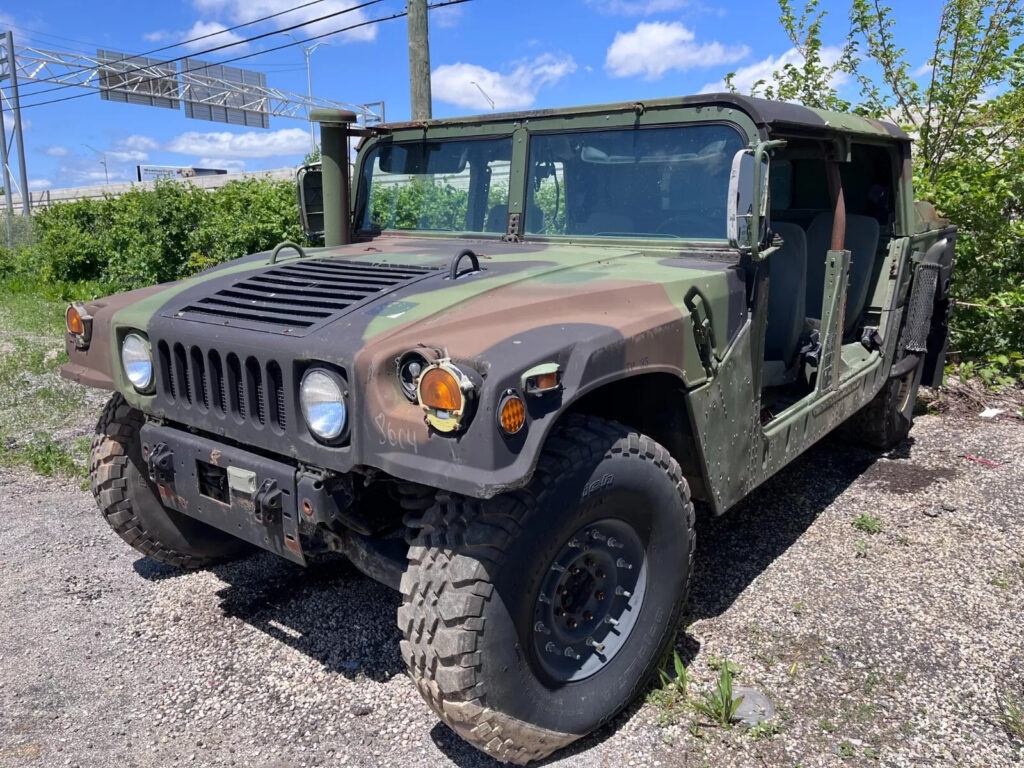 2005 Am General Humvee M1097a2, 7300miles, 4speed