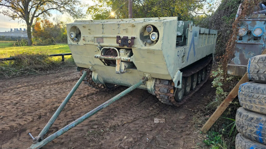 1984 FMC M548a1 Tracked Targo Carrier Army Military Vehicle