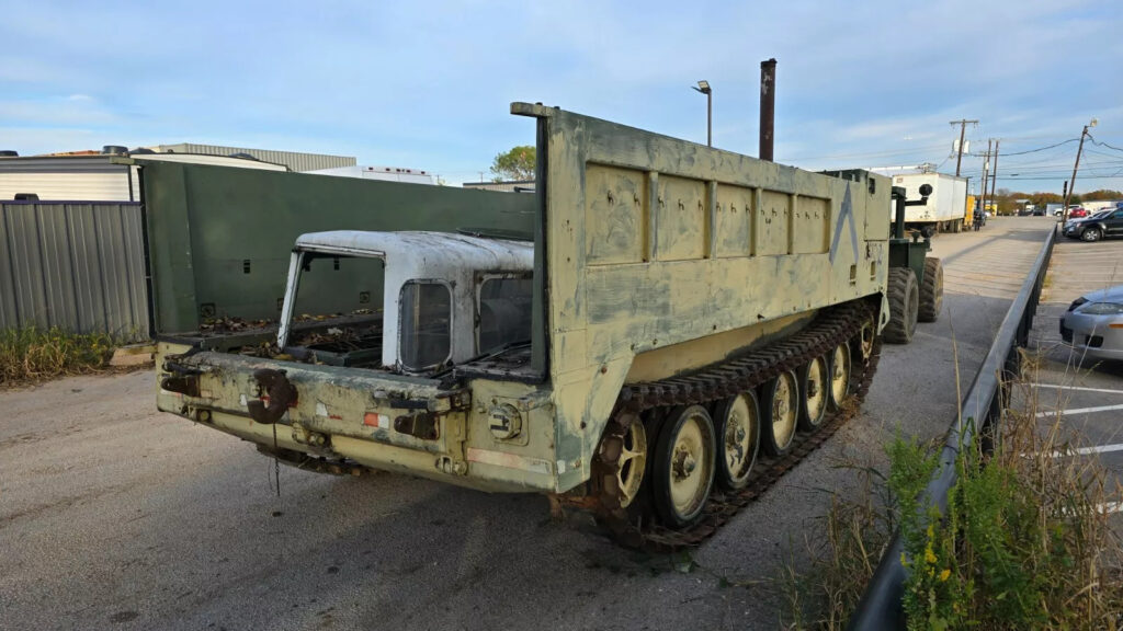 1984 FMC M548a1 Tracked Targo Carrier Army Military Vehicle