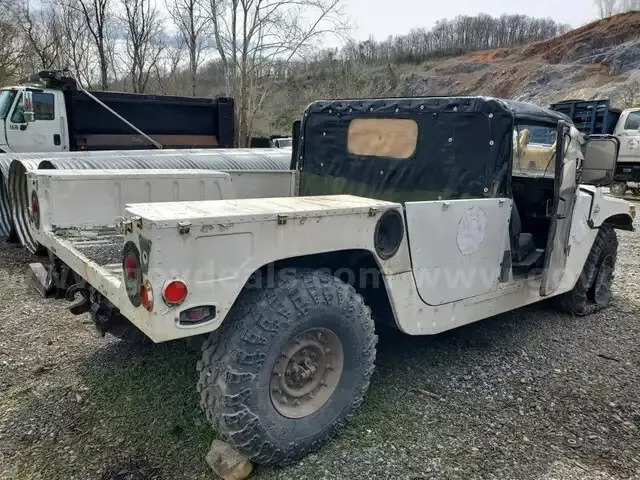 1990 Am General Humvee