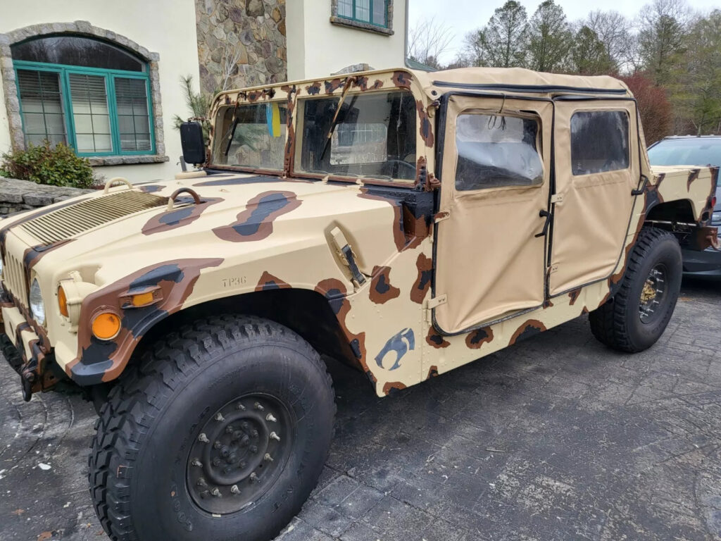 2006 GMC Humvee M109 Military Hummer Titled