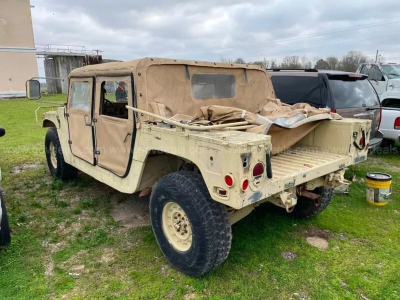 Am General 1989 M-998 Military Humvee