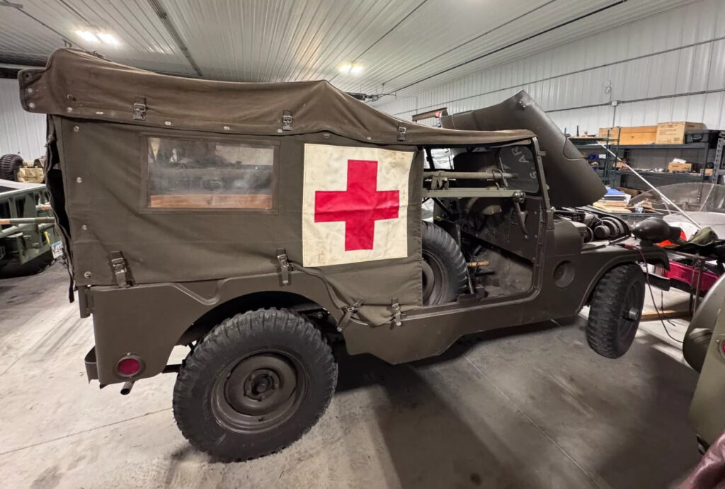 1962 M170 Ambulance jeep with Stretchers and Medical Accessories, Sn13014