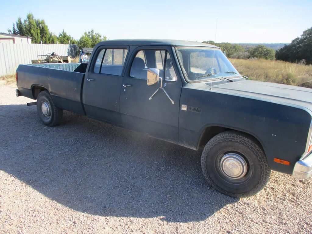 1985 Dodge D350 Crew Cab 4 Door Truck 360cid Engine, A/C, US Air Force