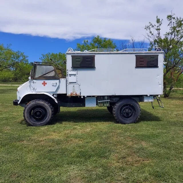 1961 Unimog 404 114 Military Truck