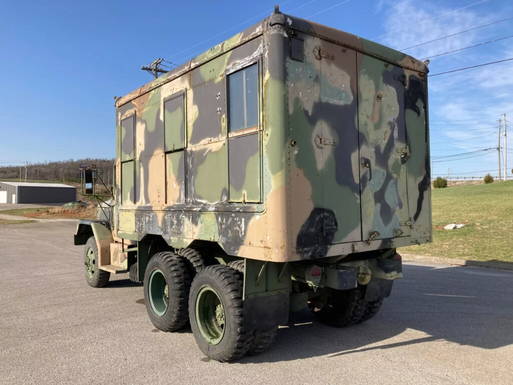 1965 Kaiser M185a3 Command Truck