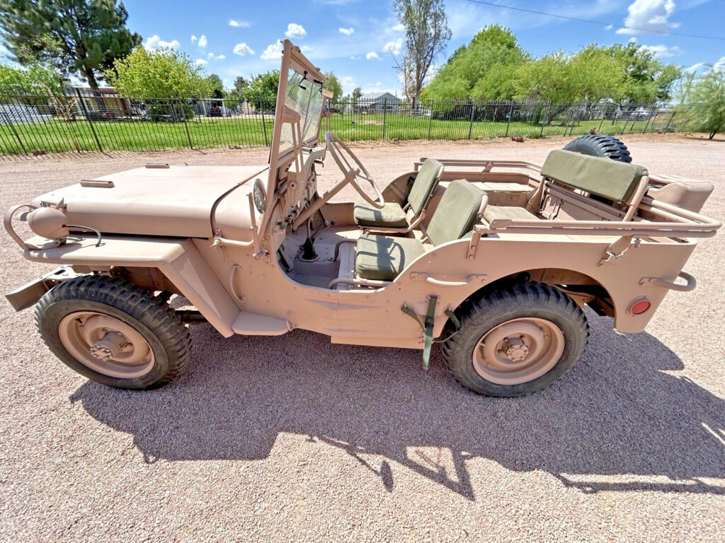1943 Ford GPW Desert Military