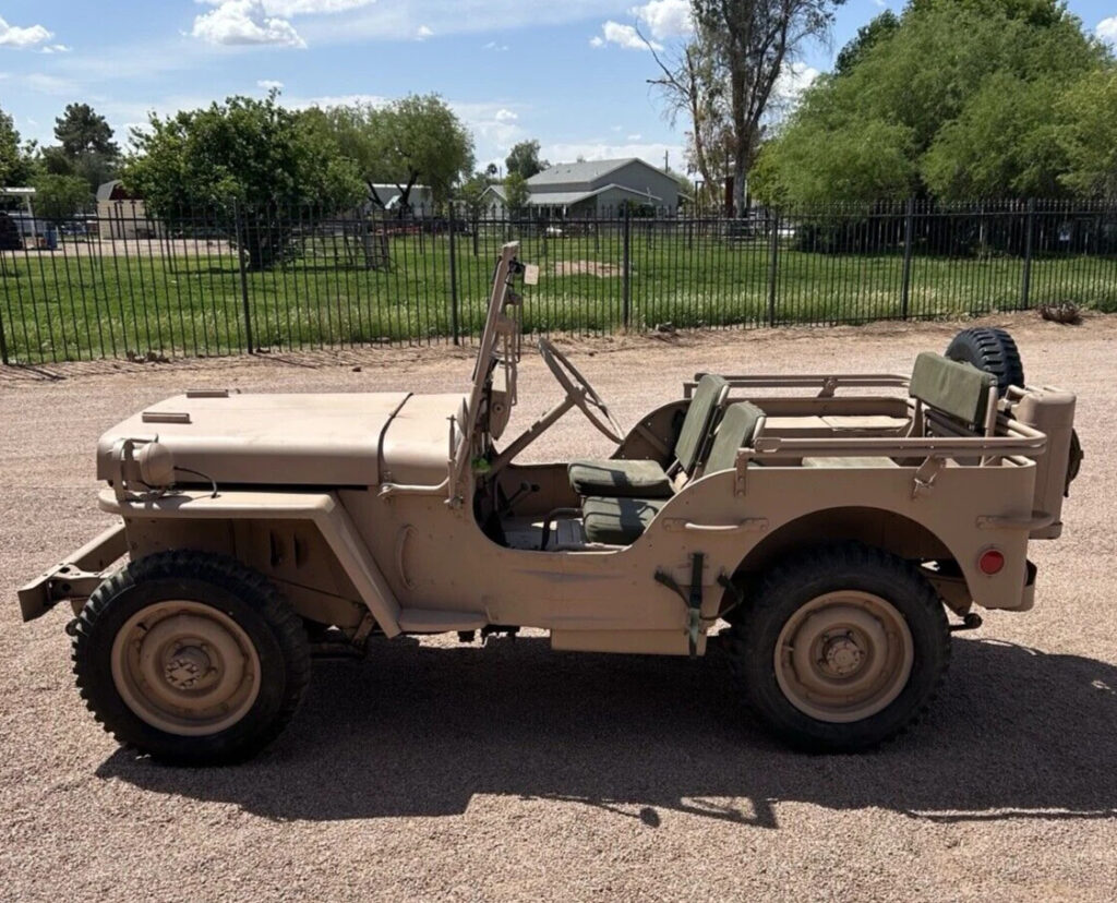 1943 Ford GPW Desert Military