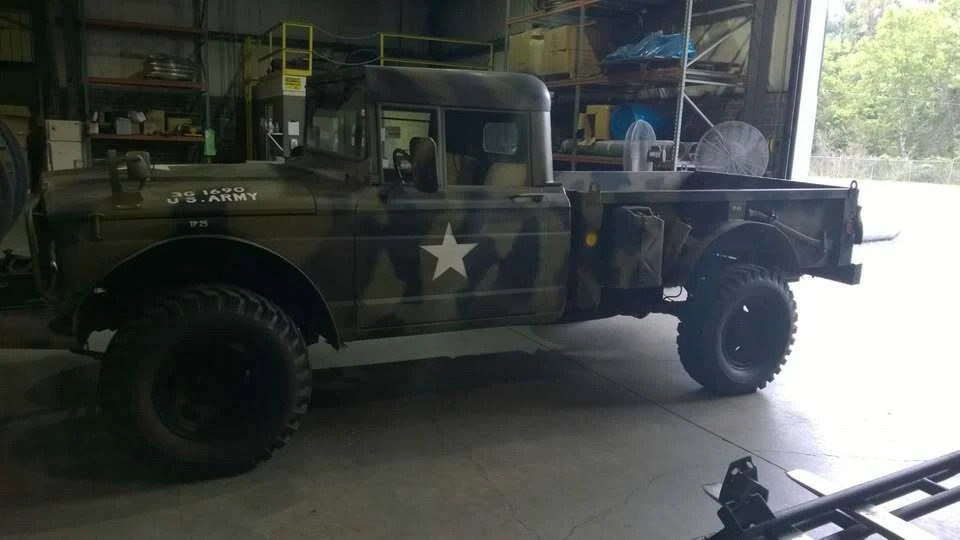1967 Kaiser Jeep M715 Heavy Duty Military Pickup Camo Truck