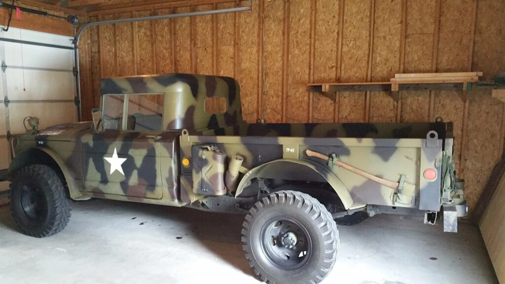1967 Kaiser Jeep M715 Heavy Duty Military Pickup Camo Truck
