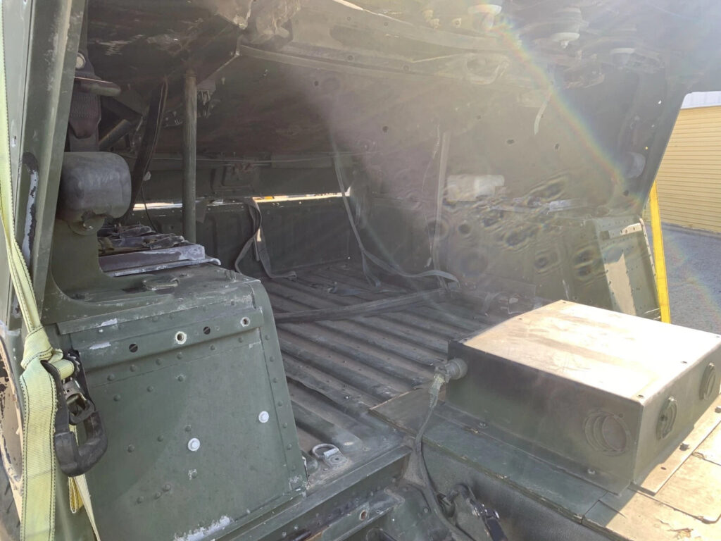 2006 Hmmwv / Humvee M1151