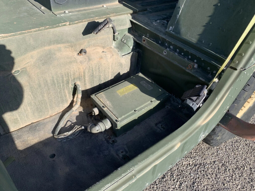 2006 Hmmwv / Humvee M1151