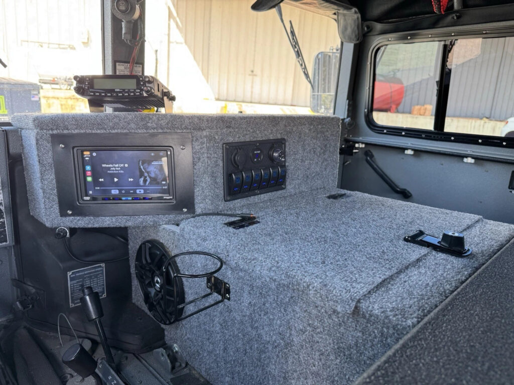 2006 Humvee (hmmwv)
