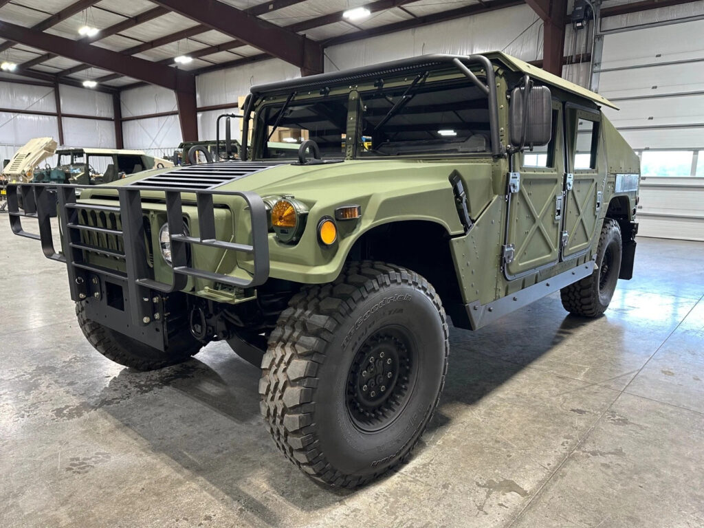2009 Am General M1151a1 6.5L Turbo Diesel, 4 Speed w/OD Dual A/C Hmmwv H1 Hummer