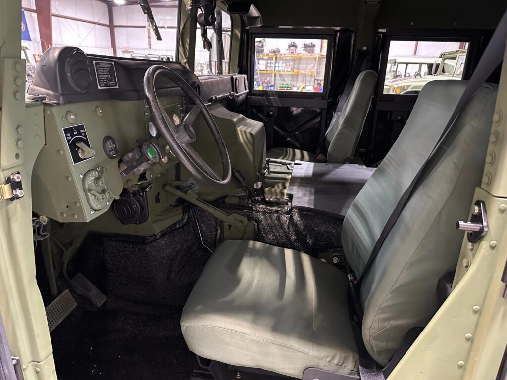 2009 Am General M1151a1 6.5L Turbo Diesel, 4 Speed w/OD Dual A/C Hmmwv H1 Hummer