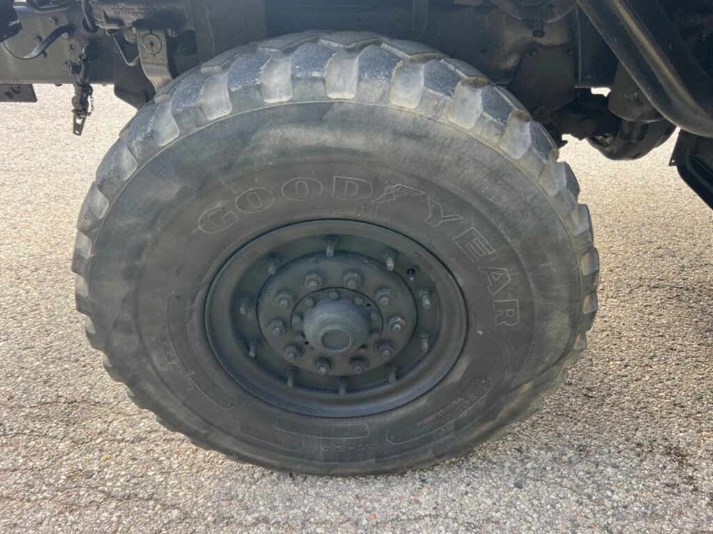 2009 Am General M925a1 6×6 Military Truck Winch 5 ton off road