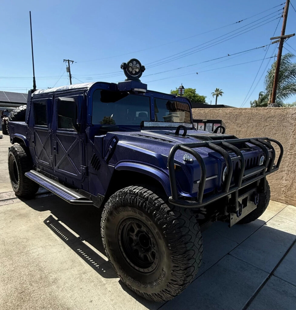 Military Hummer H1 Humvee SUV