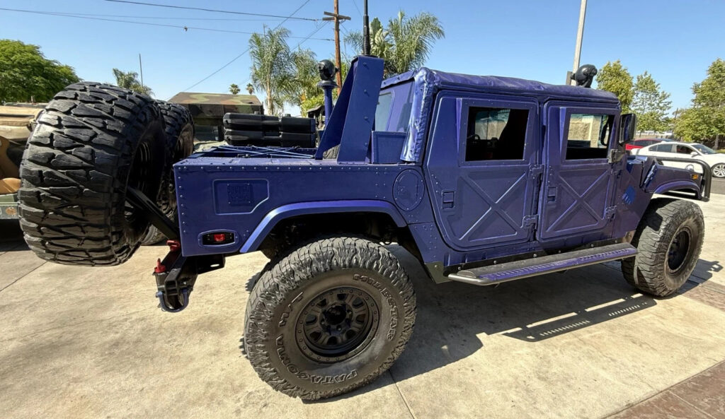 Military Hummer H1 Humvee SUV