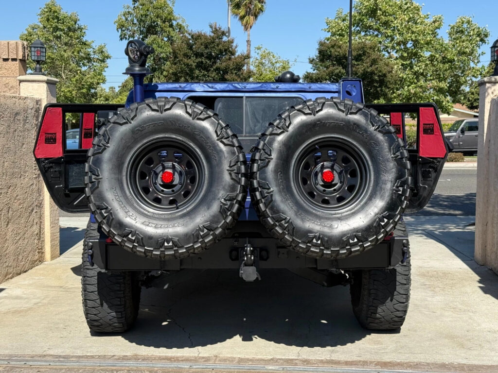 Military Hummer H1 Humvee SUV