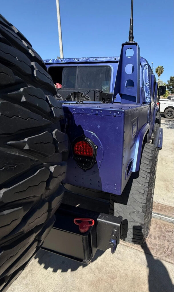 Military Hummer H1 Humvee SUV