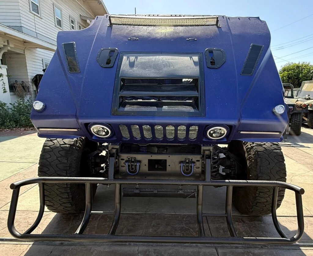 Military Hummer H1 Humvee SUV