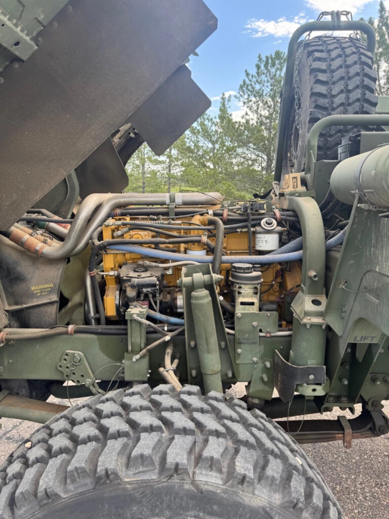 Stewart & Stevenson M1078