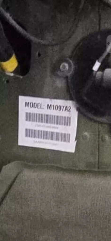 Up for SALE Humvee 2014 New Paint job Interior and Exte. Hard Doors & hard top