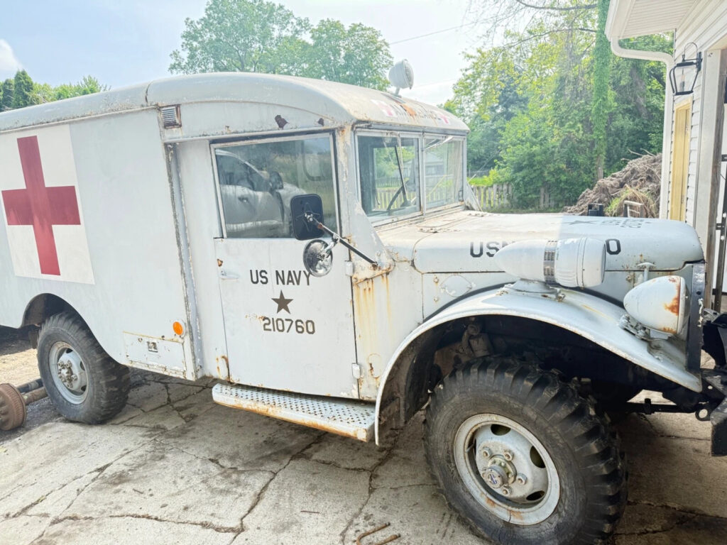1952 Dodge Power Wagon Military