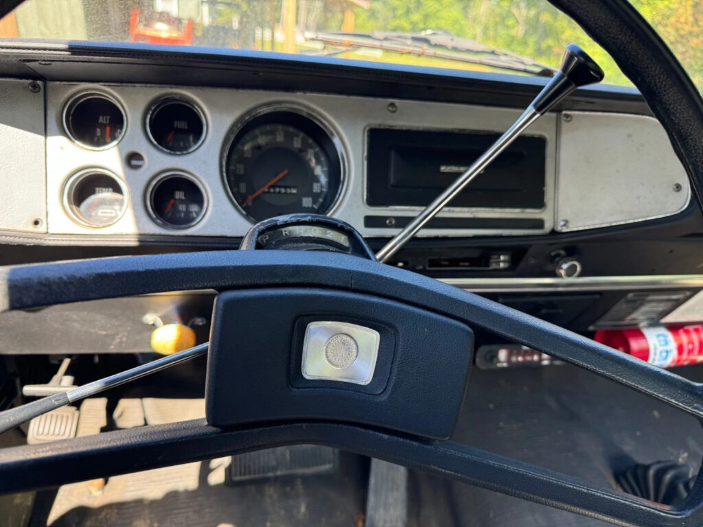 1977 Dodge M884 Military Truck