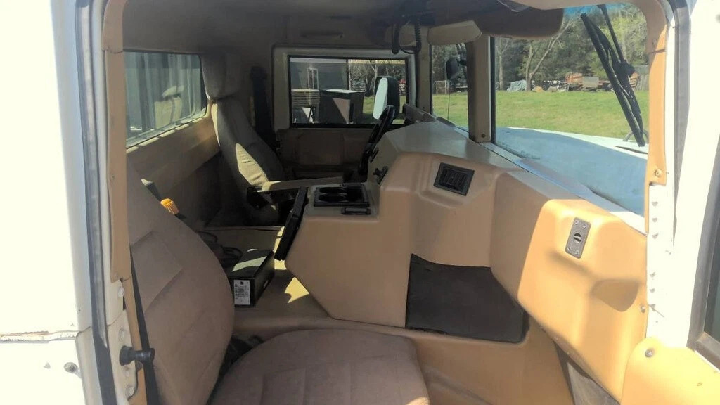 1996 Hummer H1