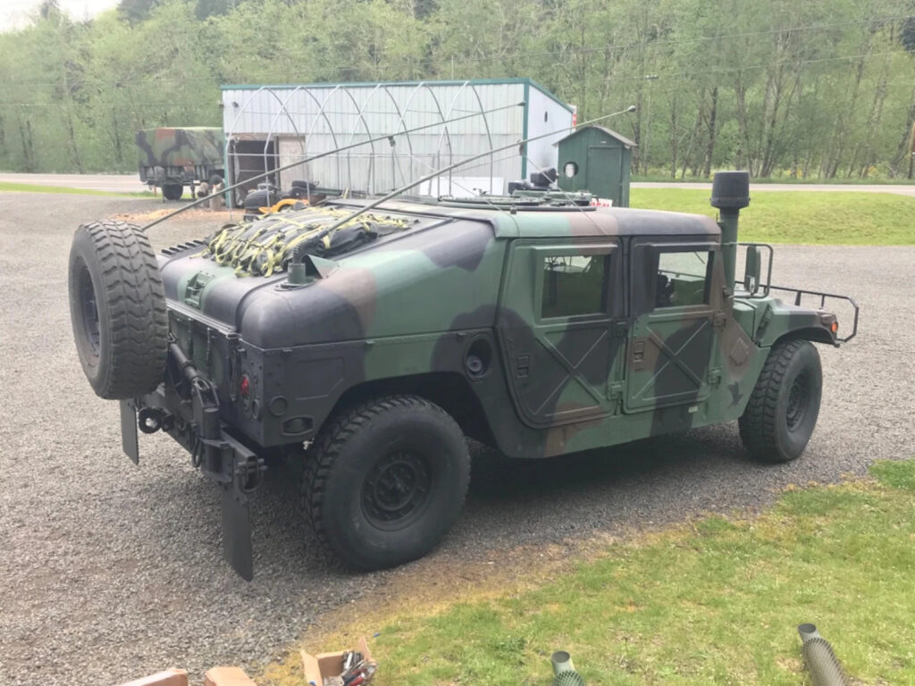 M1025a1 Hmmwv Used On Discovery Channel With M1101 Trailer