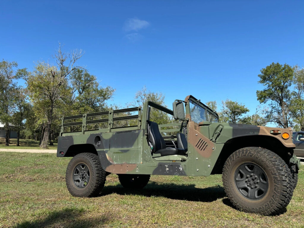 Humvee Military Vehicle M1123 Am General Truck Body Hmmwv 2010