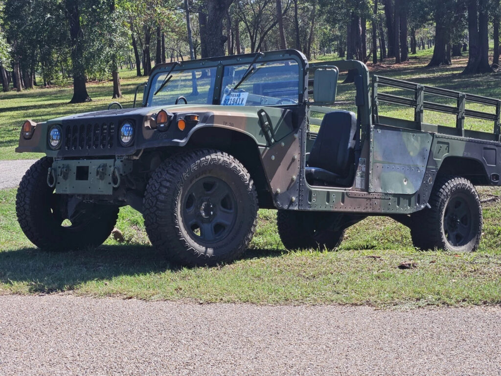 Humvee Military Vehicle M1123 Am General Truck Body Hmmwv 2010