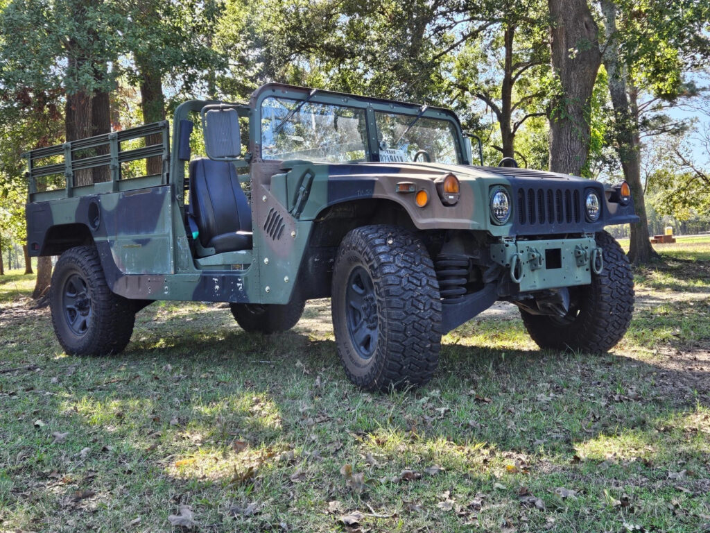 Humvee Military Vehicle M1123 Am General Truck Body Hmmwv 2010