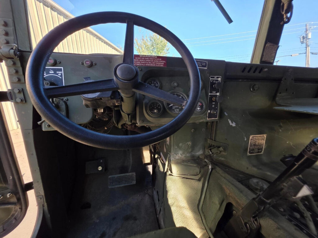 Titled 2007 4×4 Heavy M1097r1 Military Hummer Hmmwv Humvee Runs and Drives Great