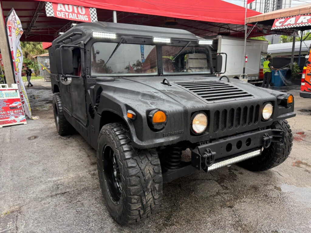 1994 Humvee 4×4 6.5l Diesel with many Upgrades Street Legal on road Title !