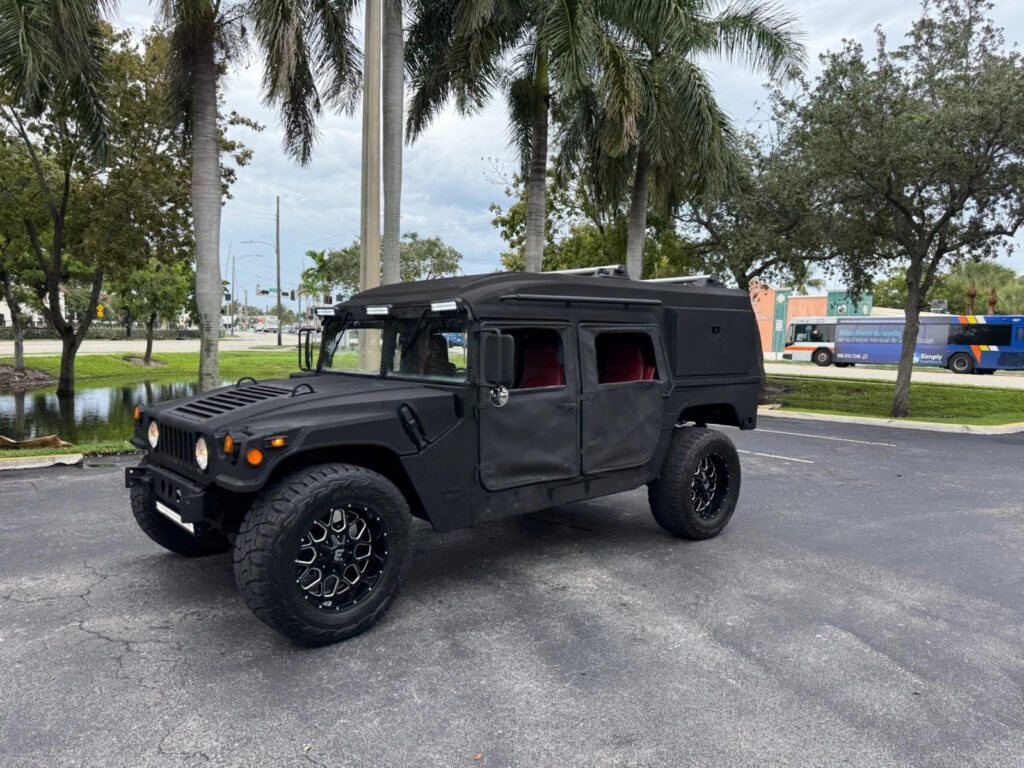 1994 Humvee 4×4 6.5l Diesel with many Upgrades Street Legal on road Title !