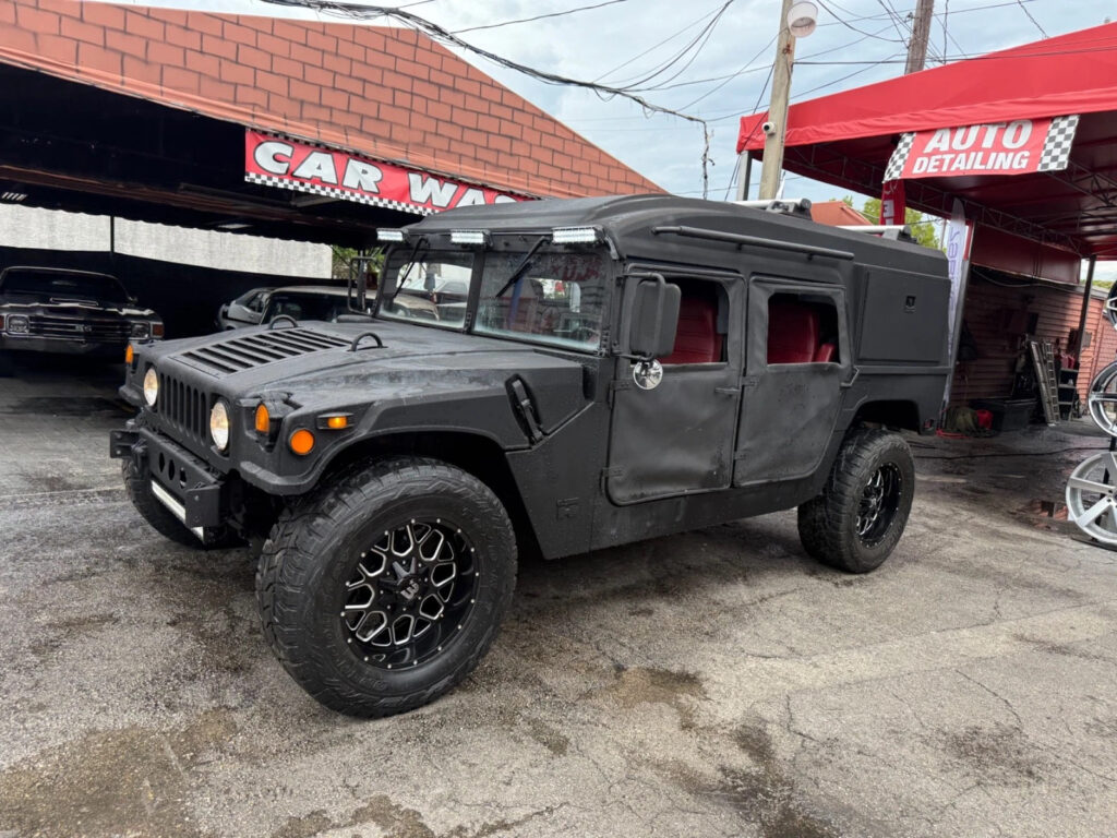 1994 Humvee 4×4 6.5l Diesel with many Upgrades Street Legal on road Title !
