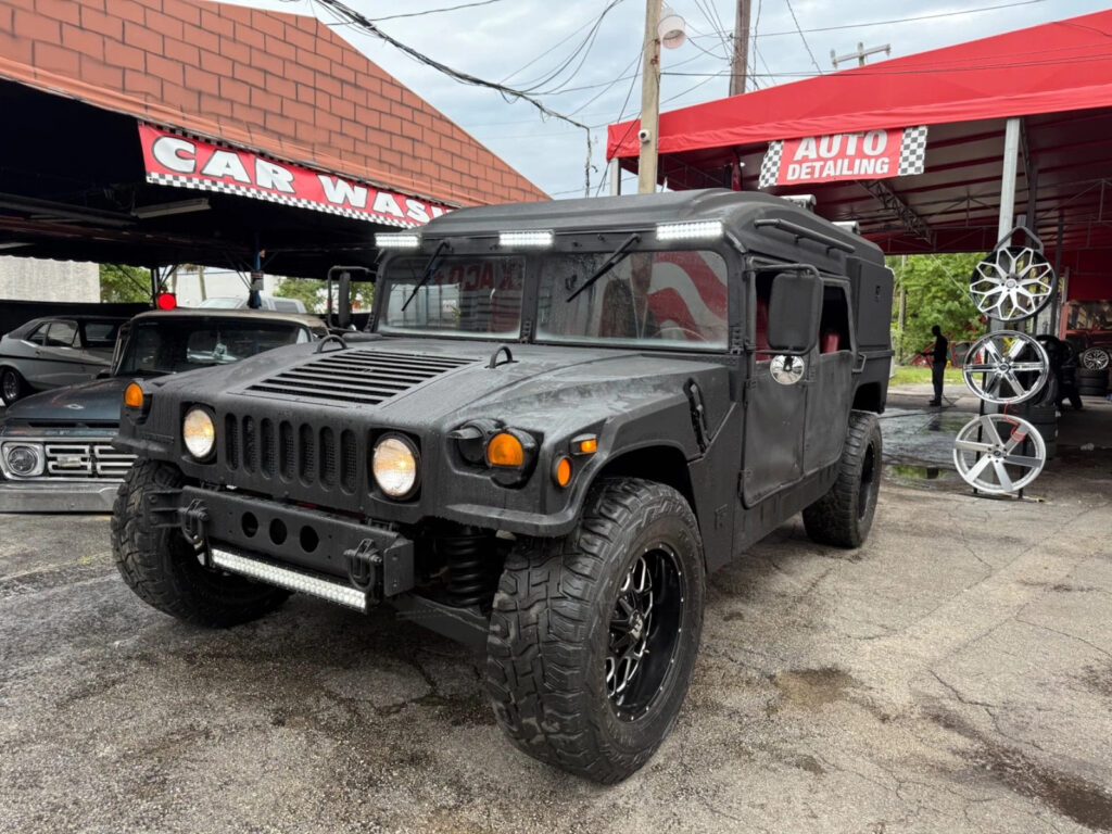 1994 Humvee 4×4 6.5l Diesel with many Upgrades Street Legal on road Title !