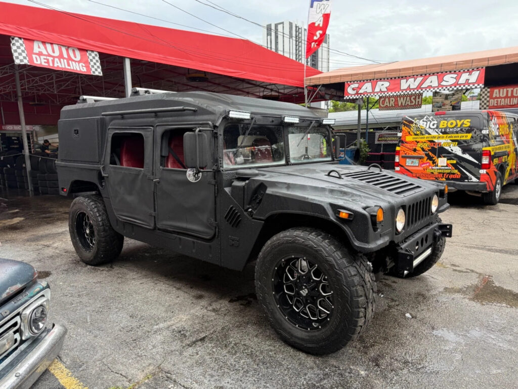 1994 Humvee 4×4 6.5l Diesel with many Upgrades Street Legal on road Title !