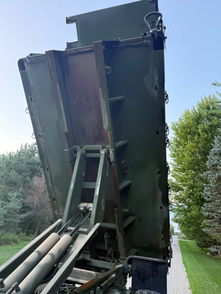 2005 Oshkosh MTVR MK29 6×6 Dump Truck Military off road Diesel